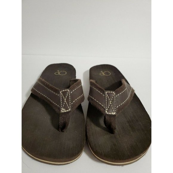 Boy Size XXL size 8  OP Flip Flops Thong Sandals Brown - Picture 2 of 6